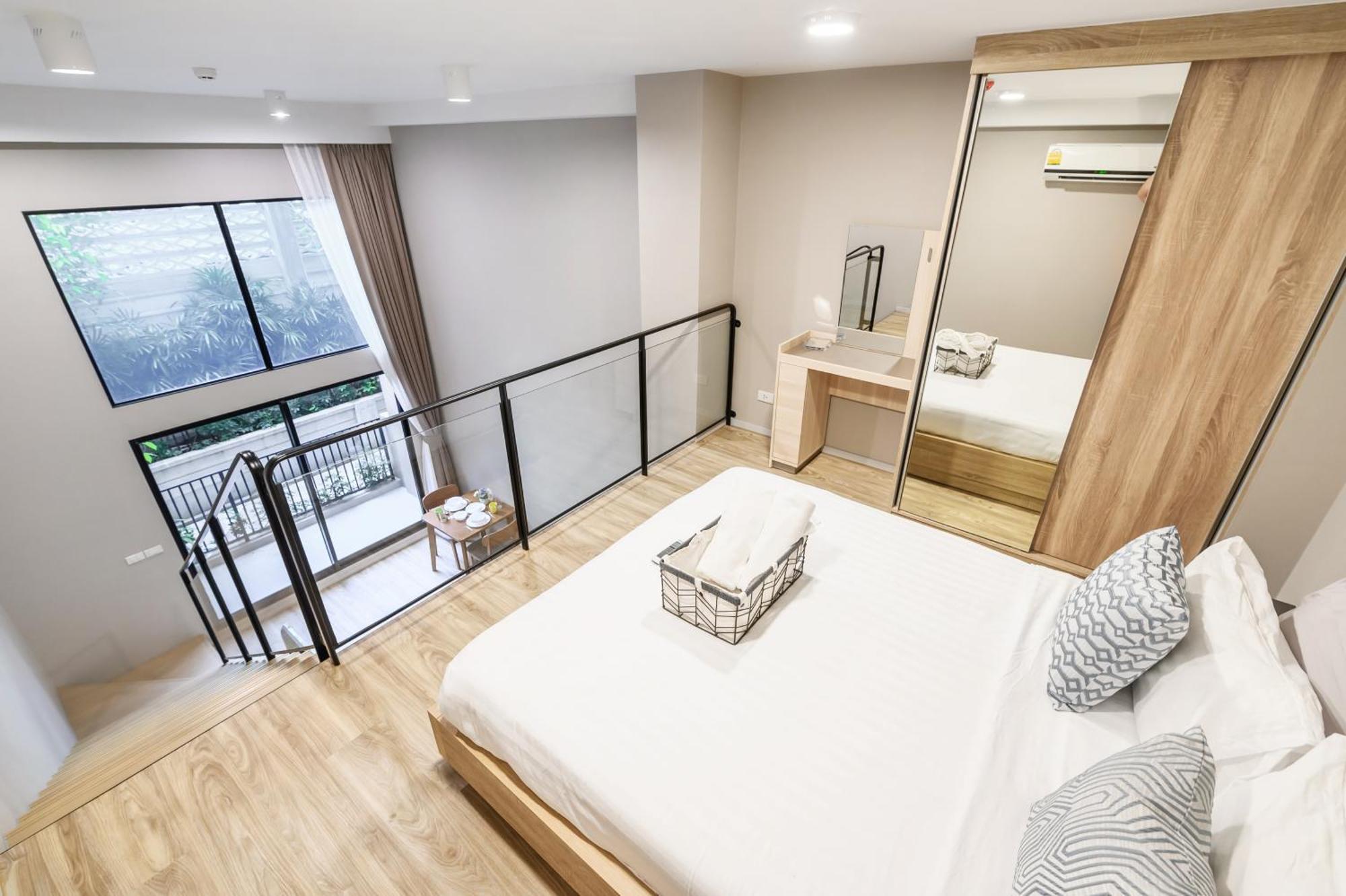 Blossom Sathorn By Plearn Apartment กรุงเทพมหานคร ห้อง รูปภาพ