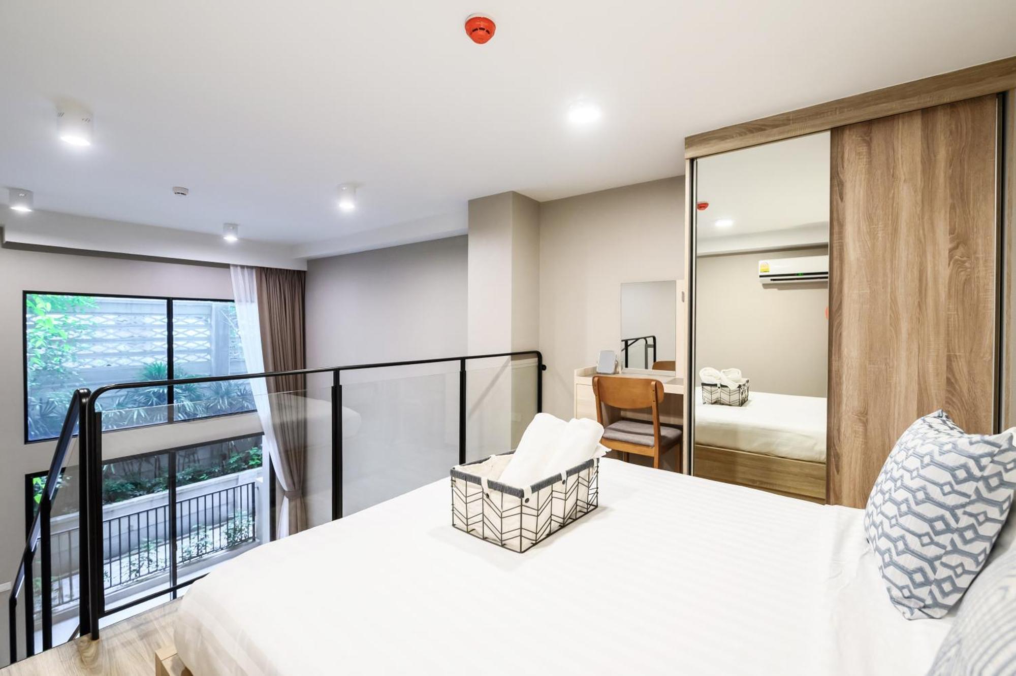 Blossom Sathorn By Plearn Apartment กรุงเทพมหานคร ห้อง รูปภาพ