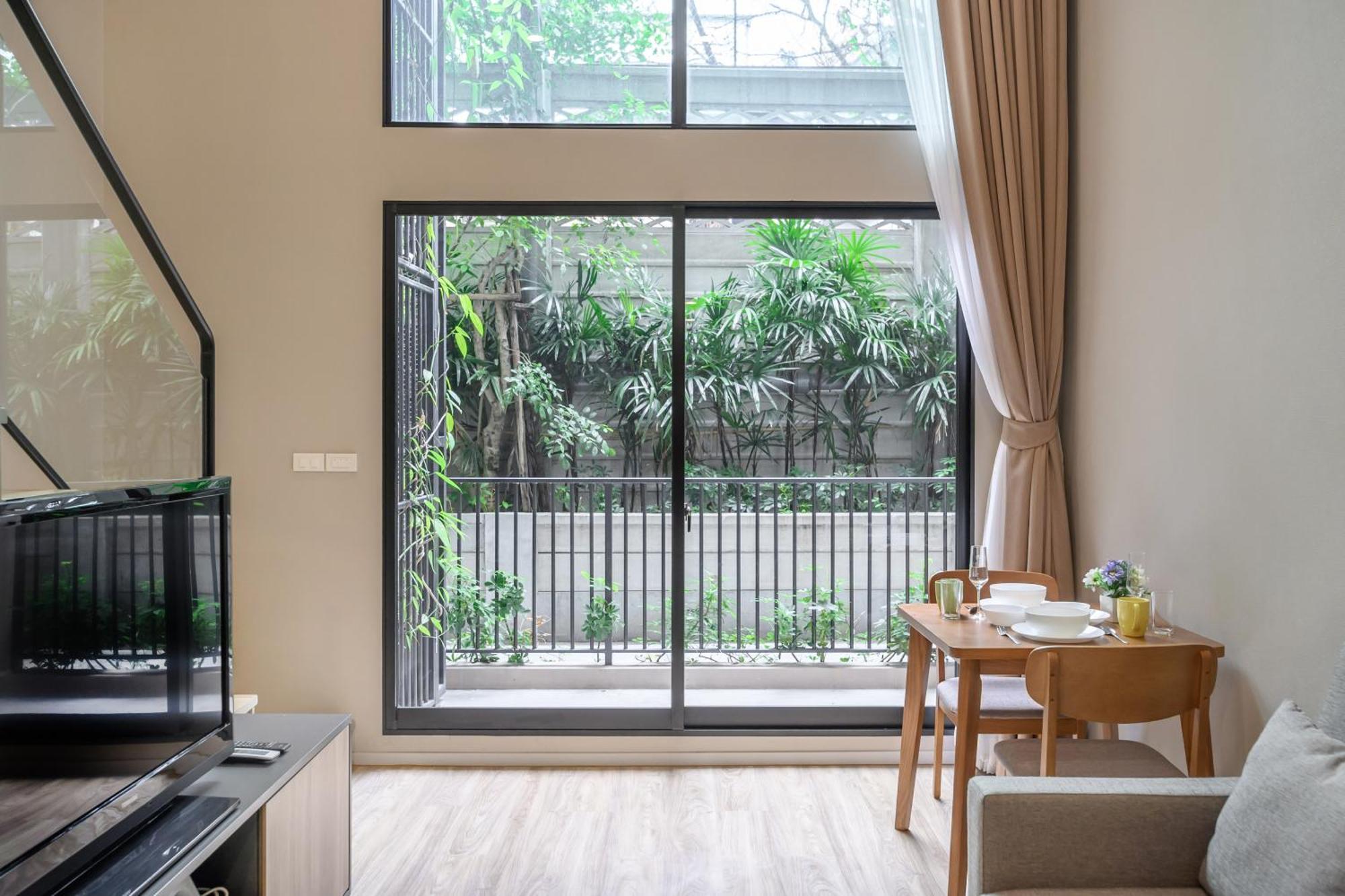 Blossom Sathorn By Plearn Apartment กรุงเทพมหานคร ห้อง รูปภาพ
